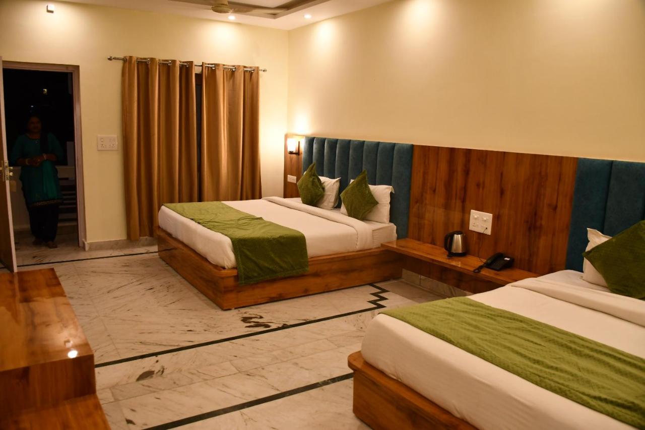 Shivansh Inn Resort Рішикеш Екстер'єр фото