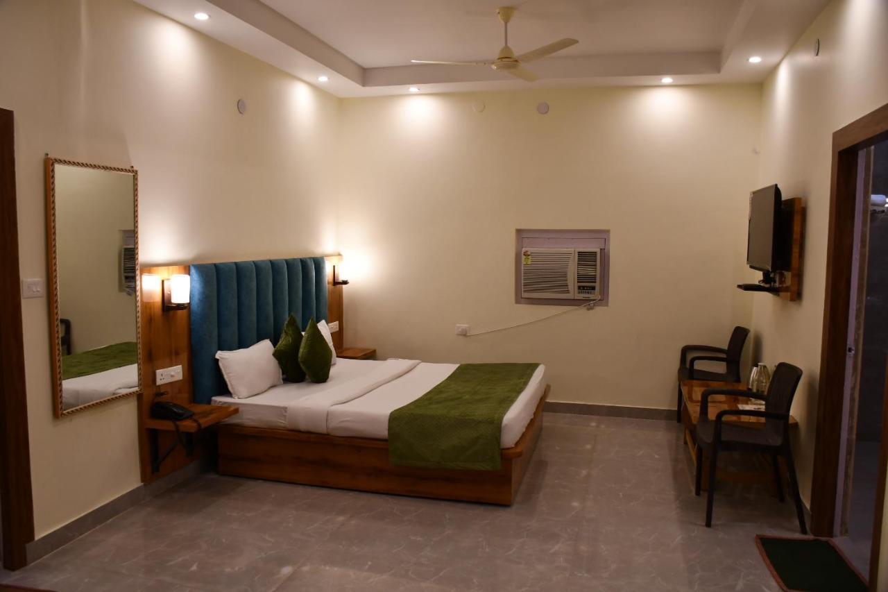 Shivansh Inn Resort Рішикеш Екстер'єр фото